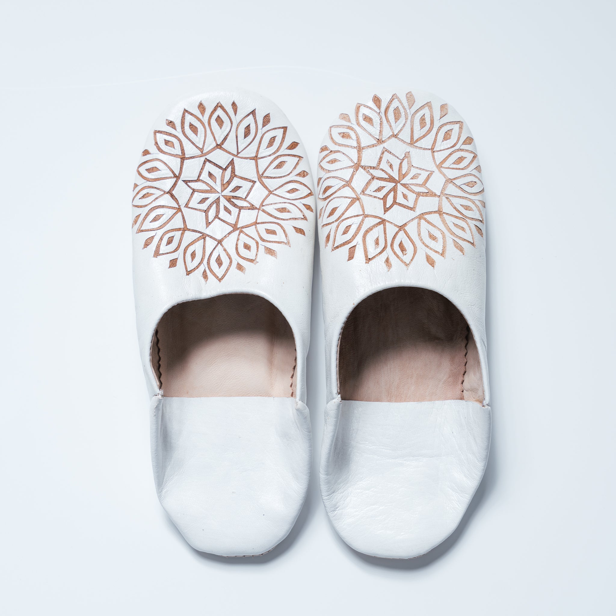 Moroccan Slippers white