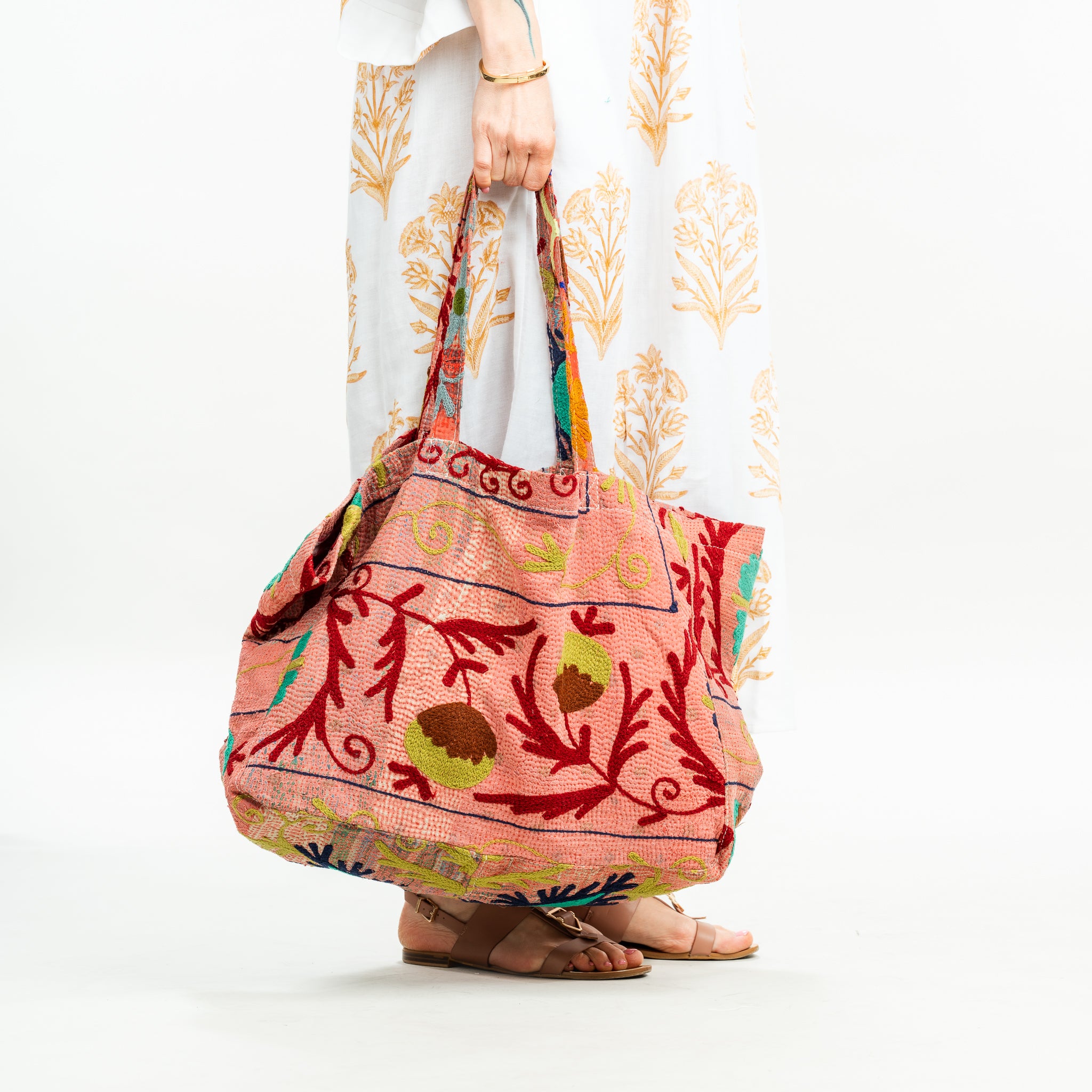 Vintage Suzani Embroidered Beach Bag Pink