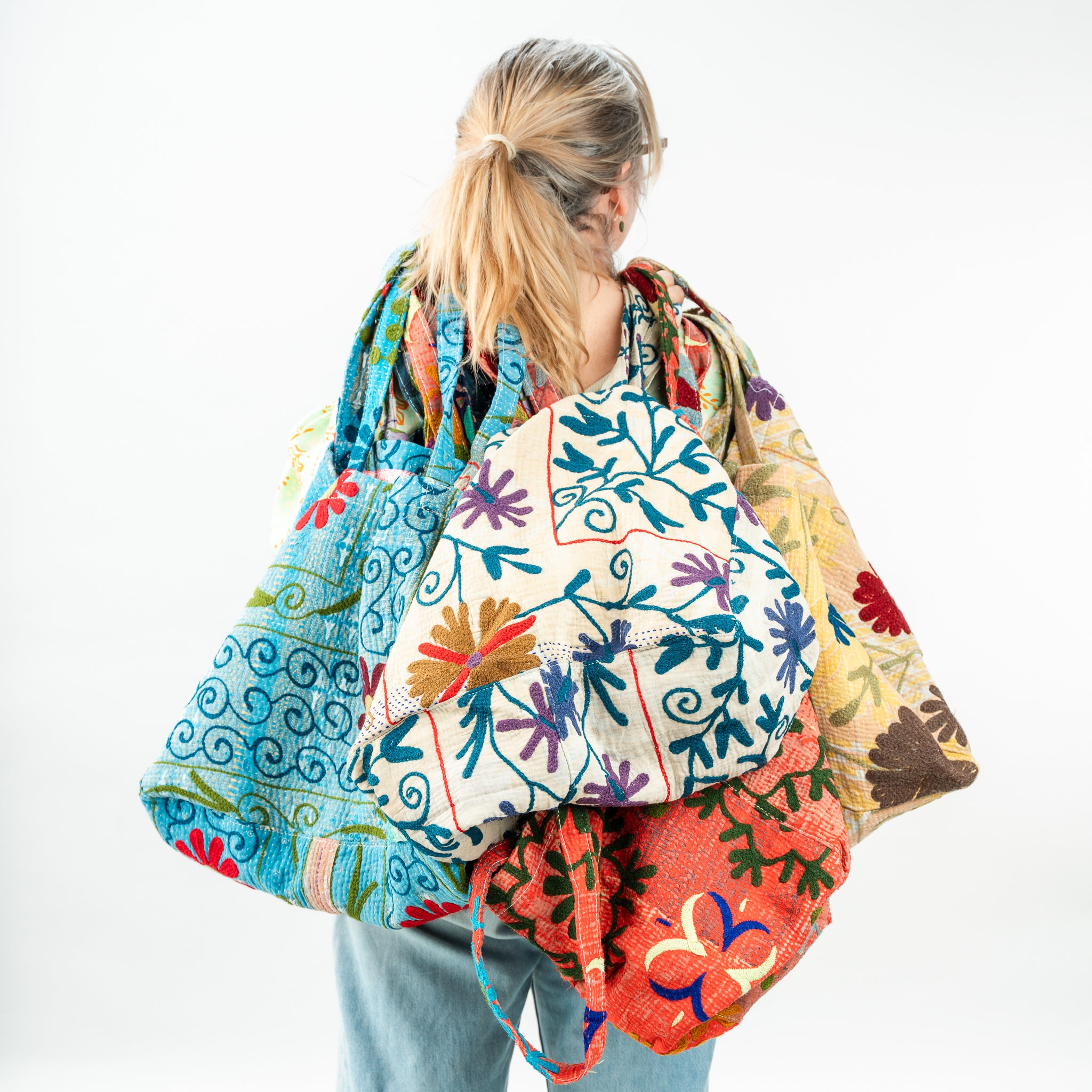 Vintage Suzani Embroidered Beach Bag 